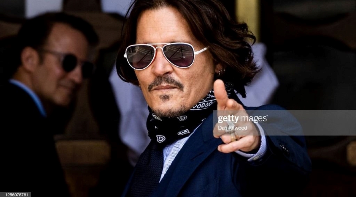 Johhnny Depp foi encontrado inconsciente em um Hotel na Hungria