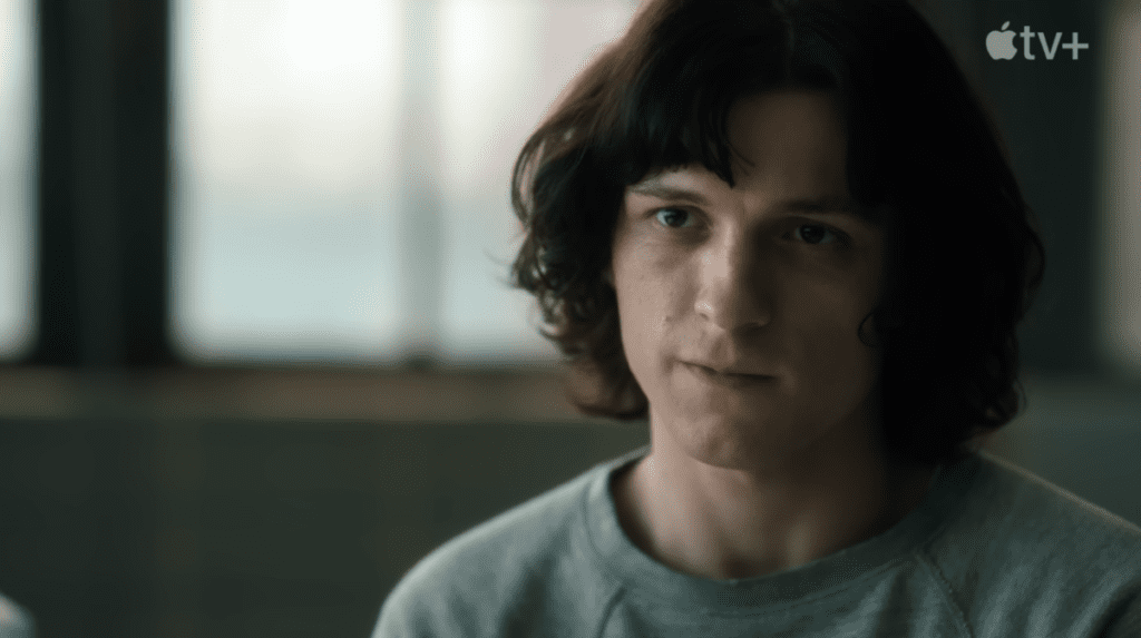 Tom Holland esclarece cena da minissérie 'Entre Estranhos' que viralizou nas redes sociais