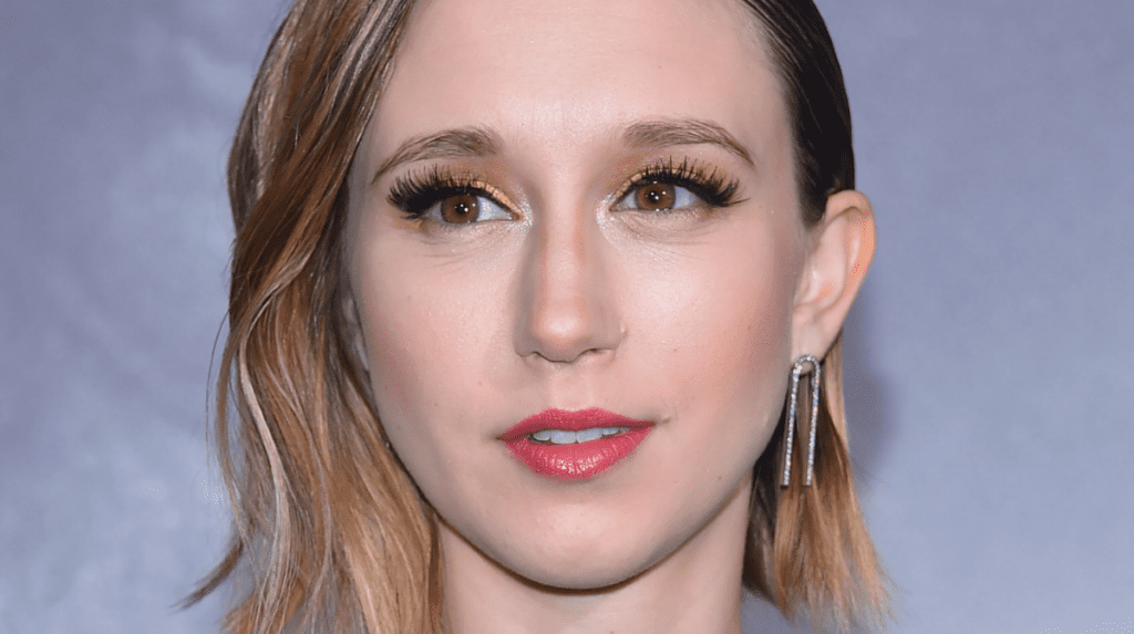 Taissa Farmiga relembra audição para 'Star Wars Os Últimos Jedis', eu não me saí muito bem
