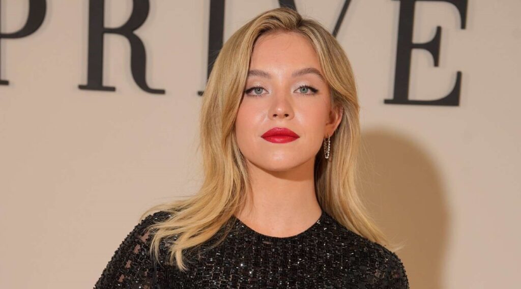 Sydney Sweeney fui babá e limpei banheiros, vi meus pais perderem tudo