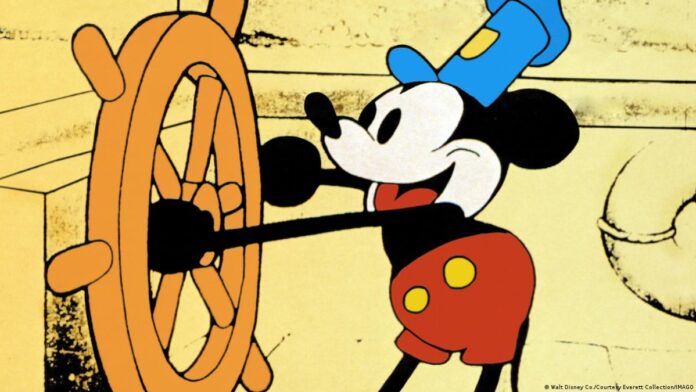 Mickey e Minnie entrarão em domínio público em 1° de janeiro