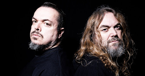 Sepultura: "ela arriscou tudo por nós. Sem ela não haveria Sepultura", diz Max sobre sua mãe, Vânia Cavalera