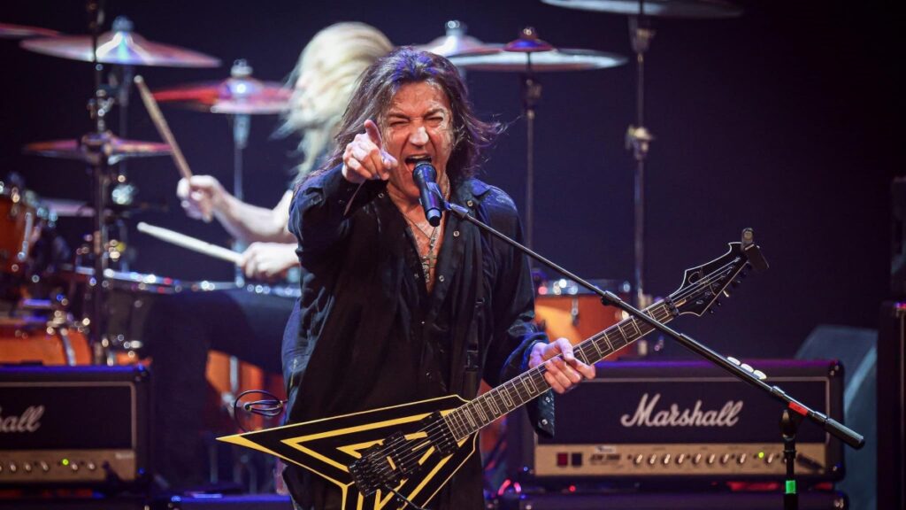 Stryper nós realmente confiamos em Deus, questiona Michael Sweet