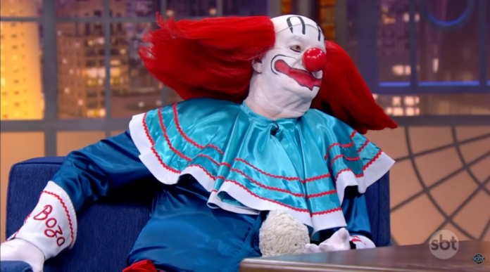 O primeiro palhaço Bozo do Brasil, conhecido como Wandeko Pipoca, morre aos 73 anos
