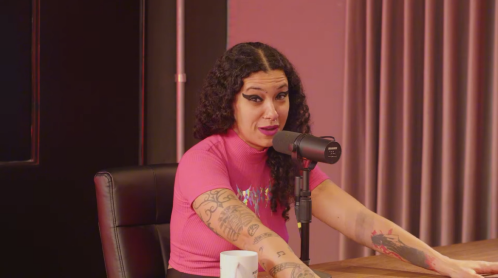 Crypta: "apesar do conservadorismo forte na cena, ainda existe uma veia progressista que um dia foi a base do metal", diz Fernanda Lira