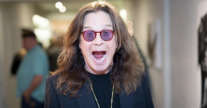 Ozzy Osbourne se desculpa com Britney Spears: 