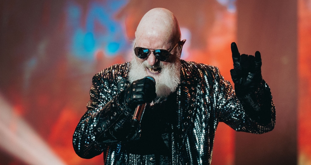 Judas Priest nunca é tarde demais para se libertar. Uma vez que você sai do armário, os ataques vão embora', diz Halford