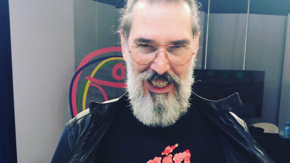 Lobão eu não entendo como essas pessoas não reconhecem o Sepultura com o Derrick
