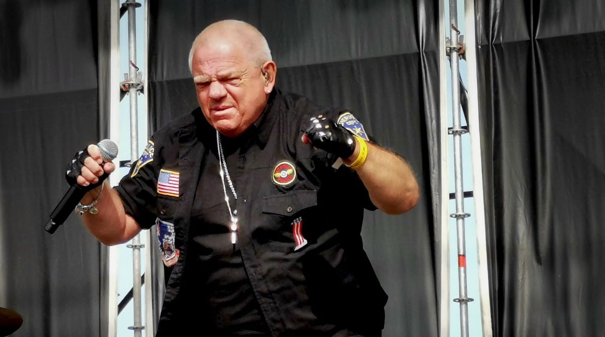 Udo Dirkschneider é internado com urgência após adoecer gravemente
