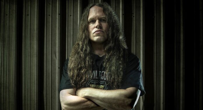 Cannibal Corpse furacão Helena provoca danos catastróficos na casa do guitarrista Erik Rutan