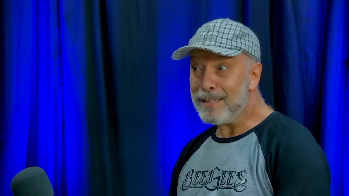 Ira! Pobre Paulista foi o maior equívoco da minha vida. Eu quis ser mais punk do que eu podia, diz Edgard Scandurra