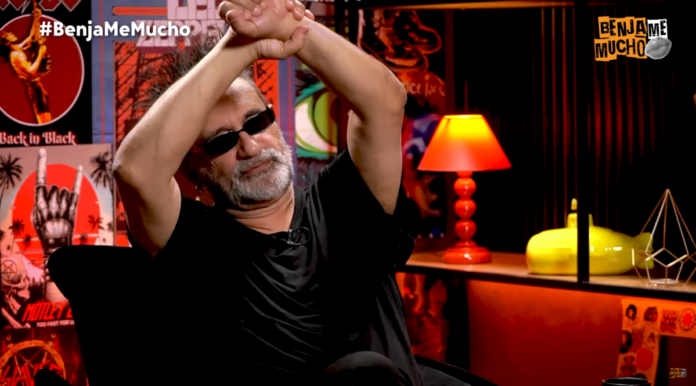 Regis Tadeu tira sarro do 