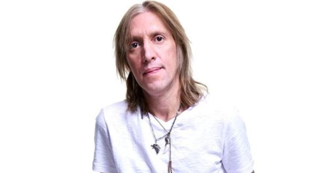 Viper faleceu aos 56 anos, o baixista e membro fundador, Pit Passarell