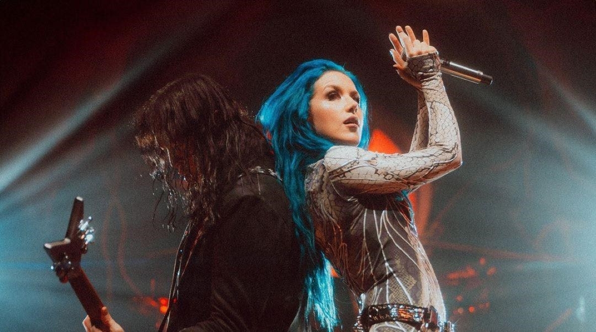 Arch Enemy ouça o novo single Liars & Thieves