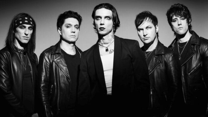 Black Veil Brides foi difícil ganhar força nos Estados Unidos, ninguém prestava atenção em nós, diz Andy Biersack