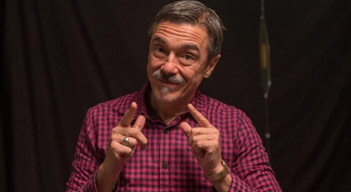 Titãs Jesus Cristo é progressista, afirma Charles Gavin