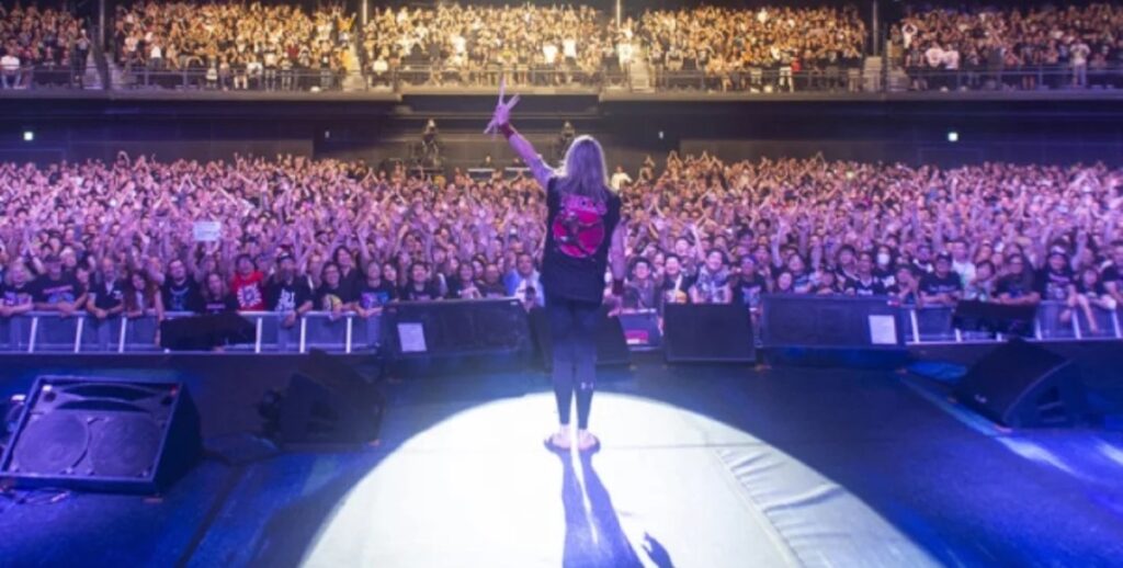 Iron Maiden: Nicko McBrain anuncia aposentadoria dos palcos!
