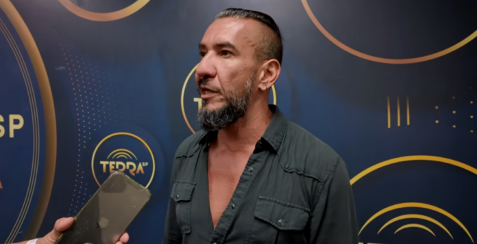 Rodolfo Abrantes manifesta o desejo de retornar com sua antiga banda