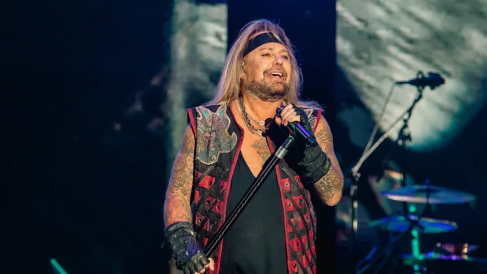 Mötley Crue avião de Vince Neil colide com jato no Aeroporto de Scottsdale, no Arizona