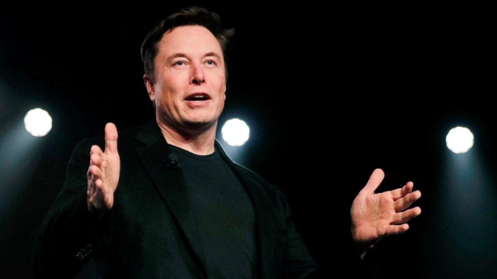 Elon Musk critica o socialismo, "Esse é o verdadeiro teste de qual sistema é pior: é o lado que construiu o muro para impedir que as pessoas escapassem"