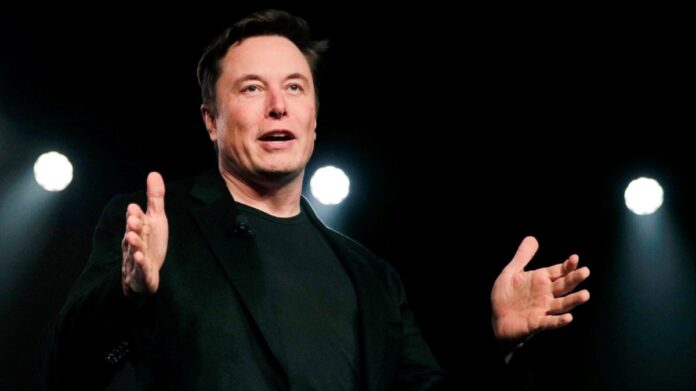 Elon Musk critica o socialismo, 