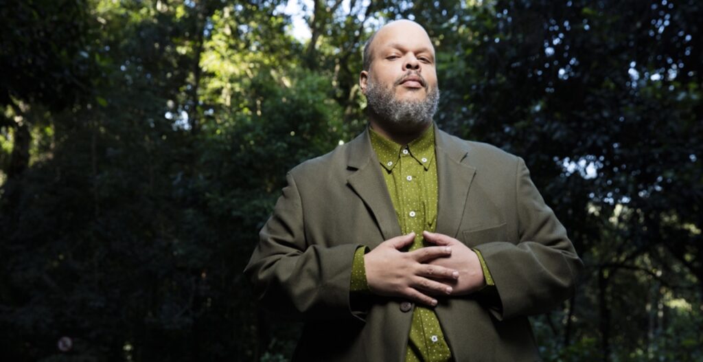 Ed Motta: "As pessoas me perseguem. É absolutamente nojento e covarde o tratamento que me é dirigido"
